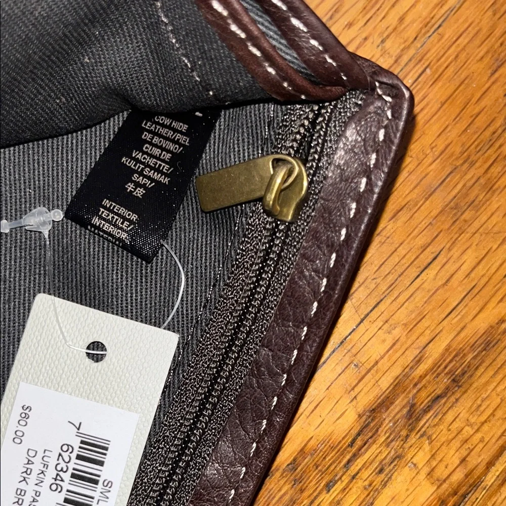 NWT Fossil Lufkin Dark Brown Soft Leather Passport Card Holder Wallet - Picture 15 of 16